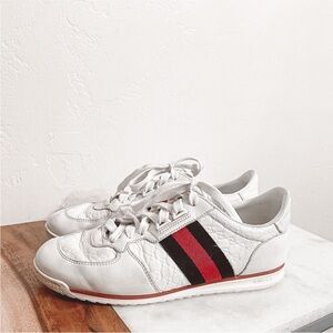 Gucci White Leather Sneakers with Red and Navy